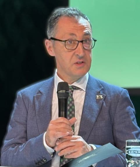 Cem Özdemir, Ministerpräsident von Baden-Württemberg, beim DGNB Tag der Nachhaltigkeit 2026 in Stuttgart