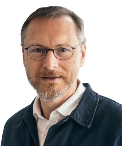 Bernhard HaukenbauChefredakteur